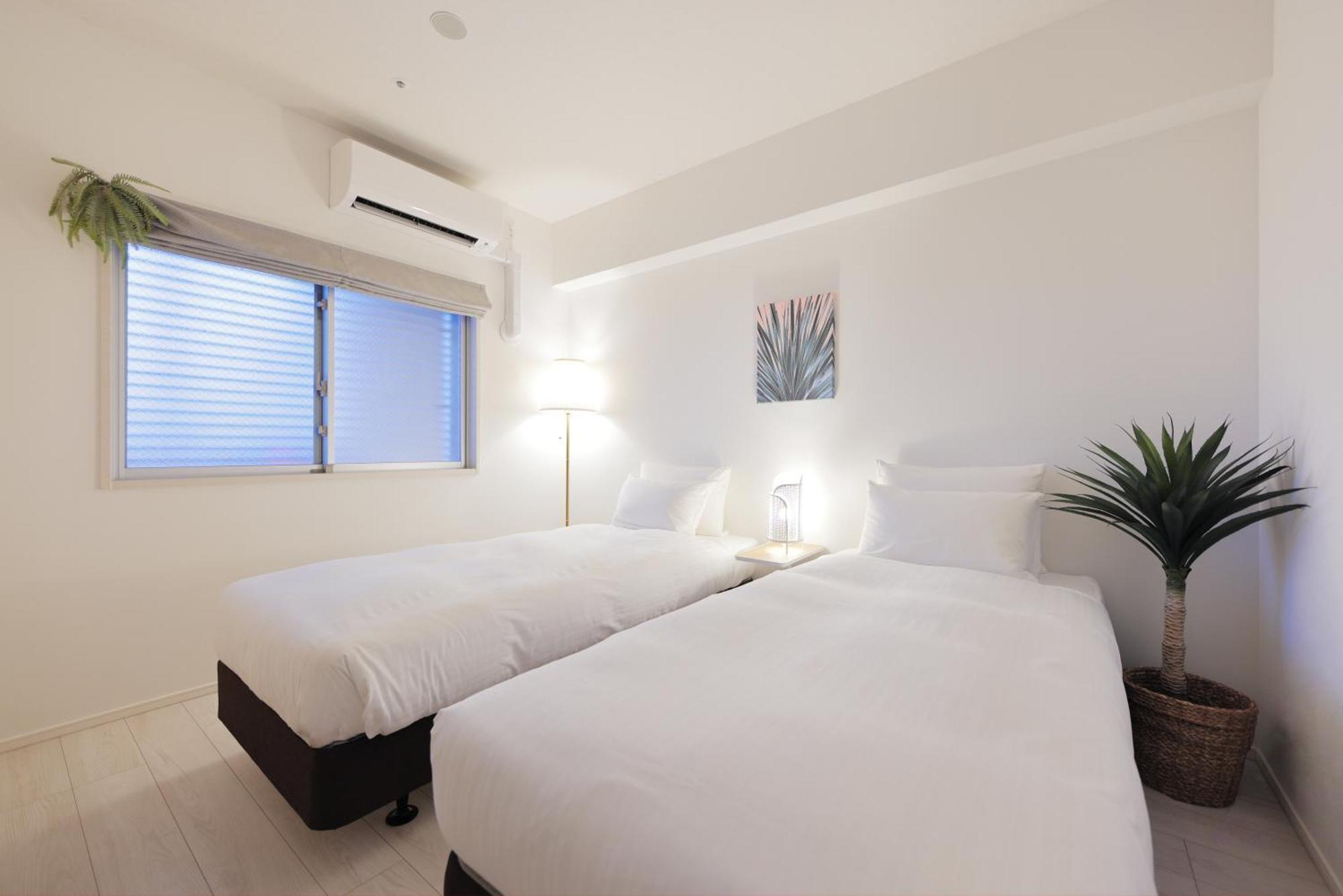 クリスタルエグゼ南紀白浜2 Aparthotel Shirahama Rum bild
