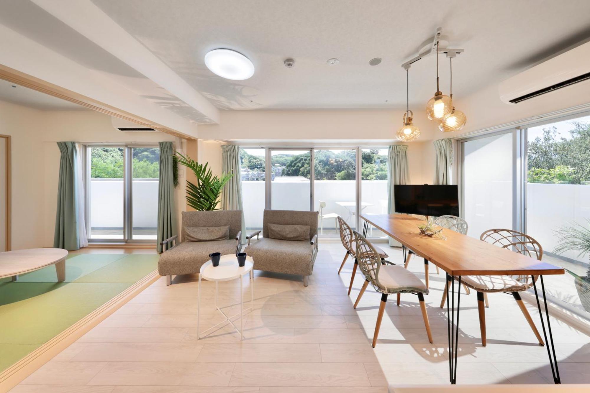 クリスタルエグゼ南紀白浜2 Aparthotel Shirahama Exteriör bild